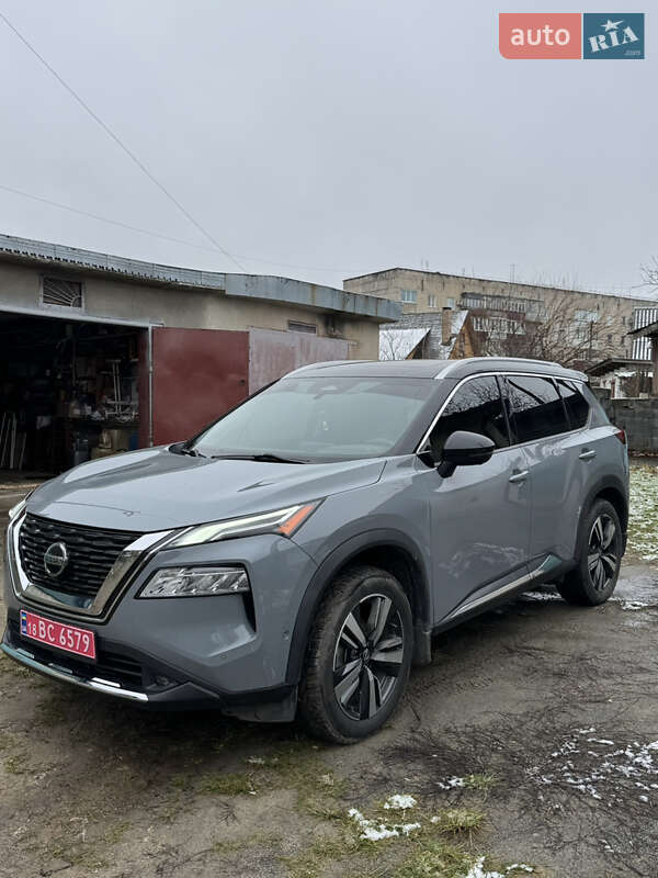 Позашляховик / Кросовер Nissan Rogue 2020 в Славуті