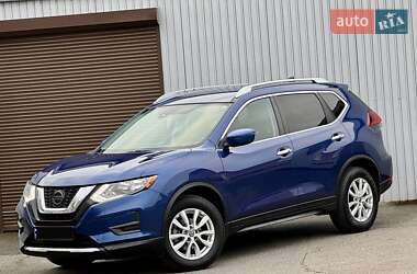 Внедорожник / Кроссовер Nissan Rogue 2019 в Киеве