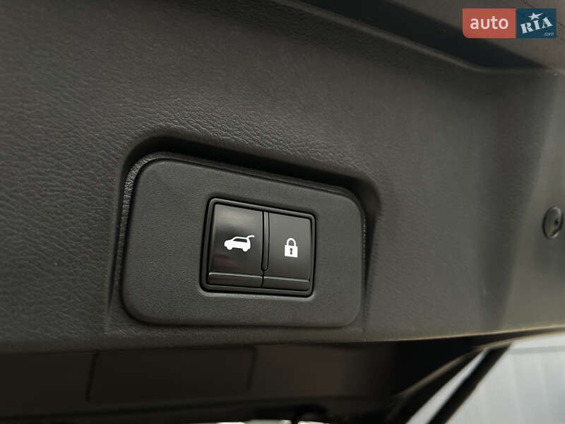 Внедорожник / Кроссовер Nissan Rogue 2021 в Одессе фото 36 Внедорожник / Кроссовер Nissan Rogue 2021 в Одессе