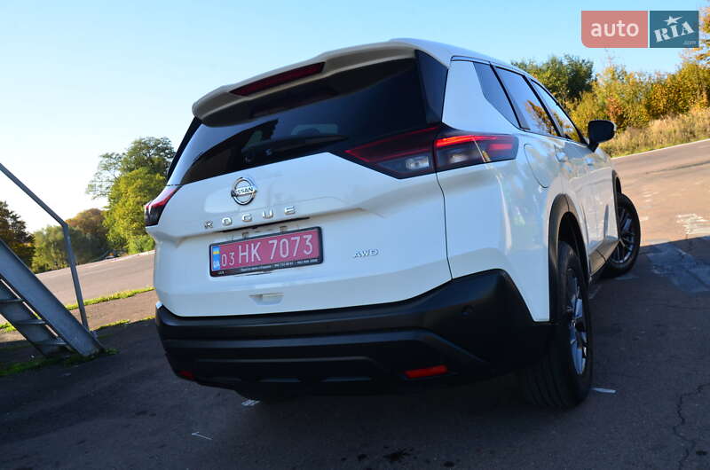 Внедорожник / Кроссовер Nissan Rogue 2021 в Дрогобыче