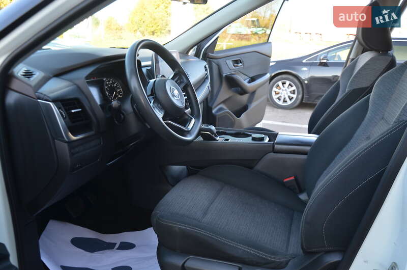 Внедорожник / Кроссовер Nissan Rogue 2021 в Дрогобыче