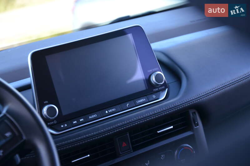 Внедорожник / Кроссовер Nissan Rogue 2021 в Дрогобыче