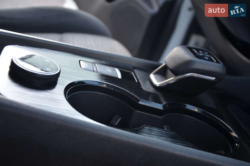 Внедорожник / Кроссовер Nissan Rogue 2021 в Дрогобыче