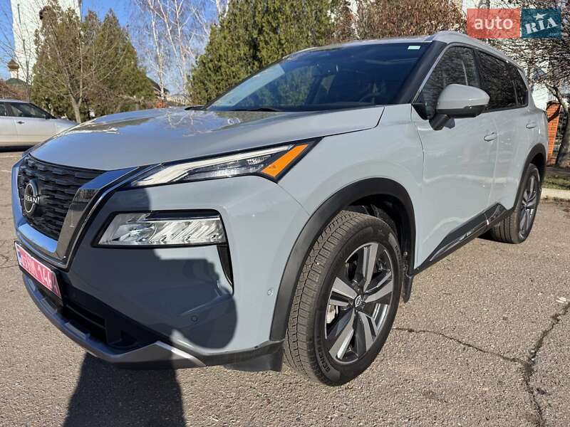 Позашляховик / Кросовер Nissan Rogue 2023 в Кривому Розі