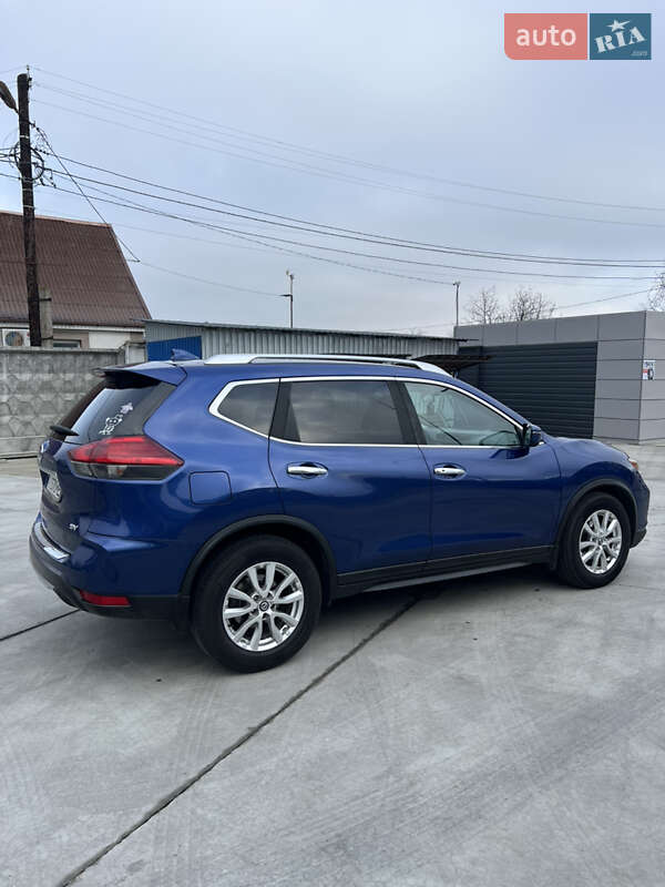 Внедорожник / Кроссовер Nissan Rogue 2017 в Белой Церкви