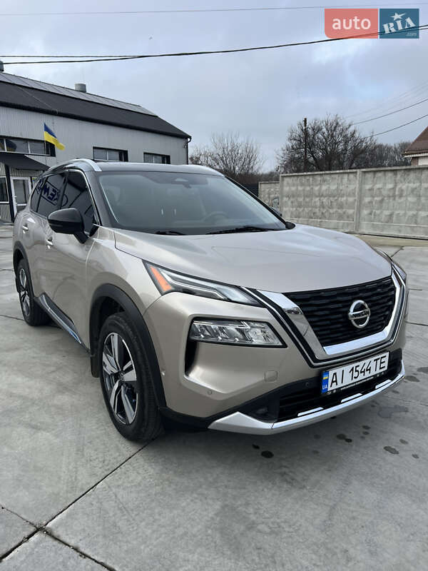 Внедорожник / Кроссовер Nissan Rogue 2021 в Белой Церкви