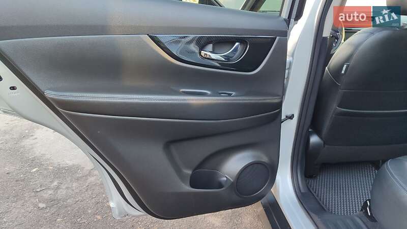 Внедорожник / Кроссовер Nissan Rogue 2020 в Полтаве