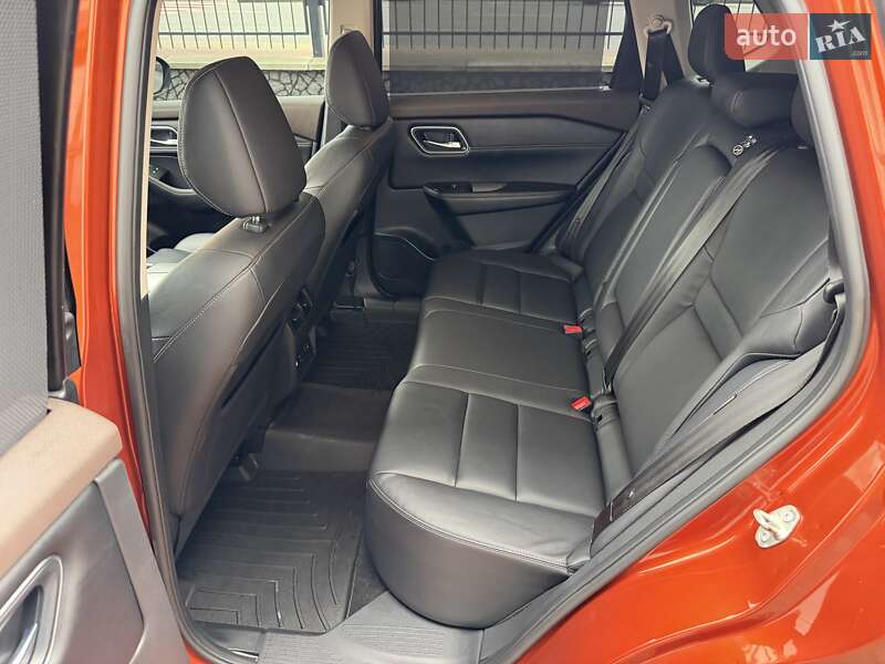 Внедорожник / Кроссовер Nissan Rogue 2020 в Белой Церкви