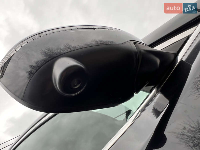 Внедорожник / Кроссовер Nissan Rogue 2018 в Новояворовске