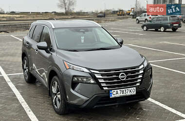 Внедорожник / Кроссовер Nissan Rogue 2024 в Черкассах