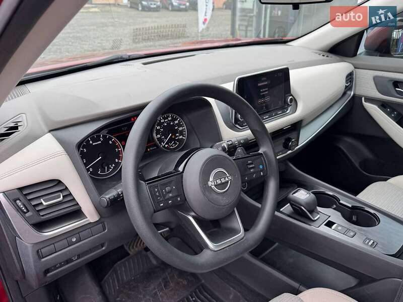 Внедорожник / Кроссовер Nissan Rogue 2022 в Луцке