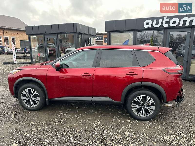 Внедорожник / Кроссовер Nissan Rogue 2022 в Луцке