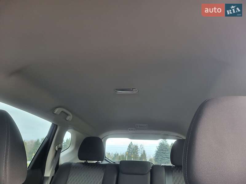 Внедорожник / Кроссовер Nissan Rogue 2017 в Ровно фото 17 Внедорожник / Кроссовер Nissan Rogue 2017 в Ровно