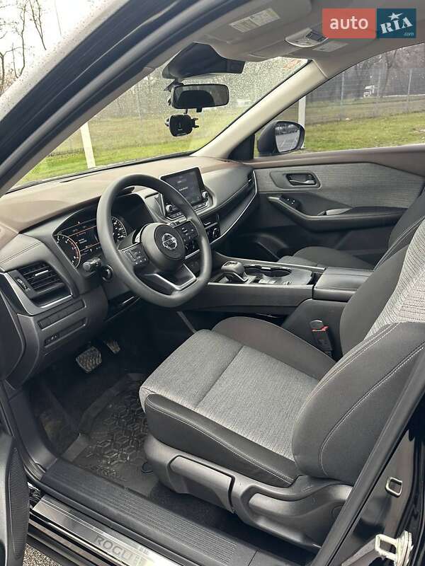 Внедорожник / Кроссовер Nissan Rogue 2021 в Запорожье