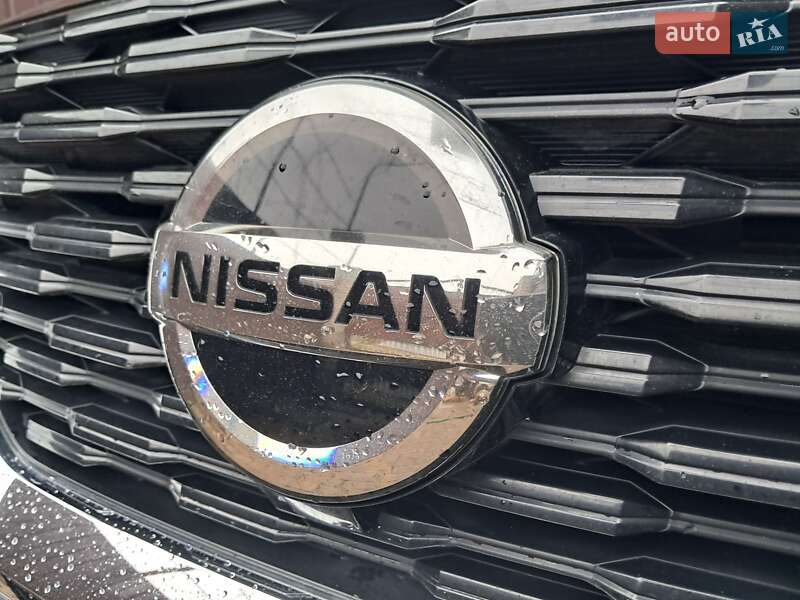 Внедорожник / Кроссовер Nissan Rogue 2021 в Запорожье