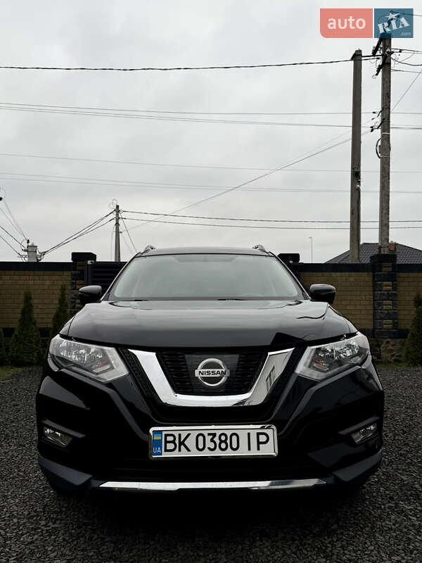 Внедорожник / Кроссовер Nissan Rogue 2017 в Ровно фото 2 Внедорожник / Кроссовер Nissan Rogue 2017 в Ровно