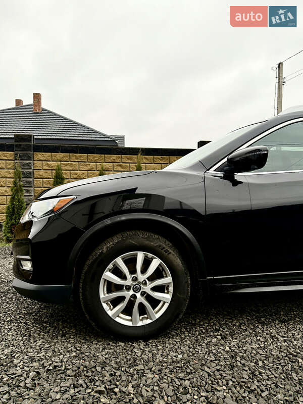 Внедорожник / Кроссовер Nissan Rogue 2017 в Ровно фото 6 Внедорожник / Кроссовер Nissan Rogue 2017 в Ровно