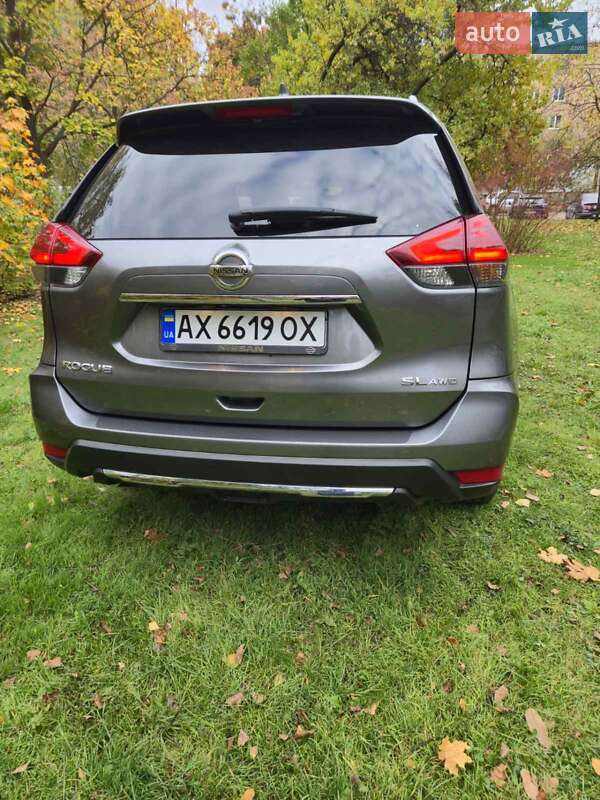 Позашляховик / Кросовер Nissan Rogue 2018 в Харкові