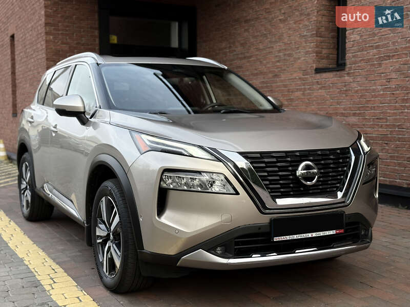 Позашляховик / Кросовер Nissan Rogue 2021 в Києві