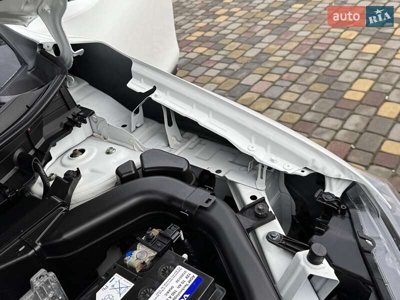 Позашляховик / Кросовер Nissan Rogue 2018 в Луцьку