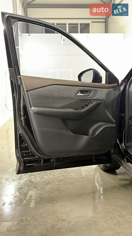 Позашляховик / Кросовер Nissan Rogue 2023 в Львові фото Позашляховик / Кросовер Nissan Rogue 2023 в Львові