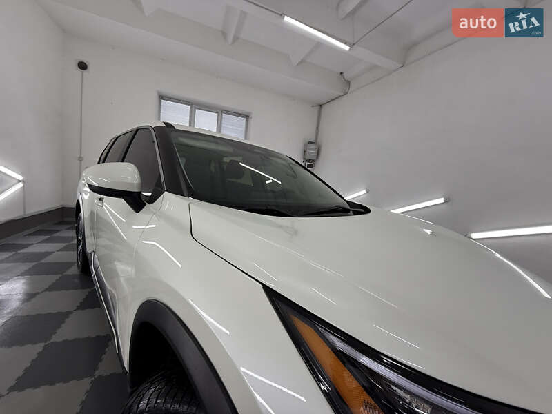 Внедорожник / Кроссовер Nissan Rogue 2023 в Трускавце