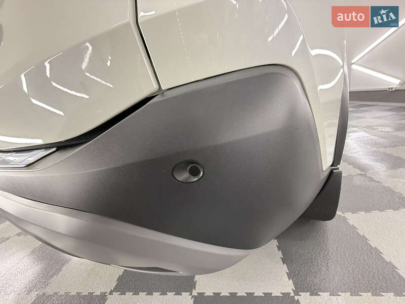 Внедорожник / Кроссовер Nissan Rogue 2023 в Трускавце