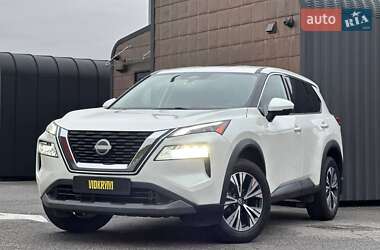 Внедорожник / Кроссовер Nissan Rogue 2021 в Киеве