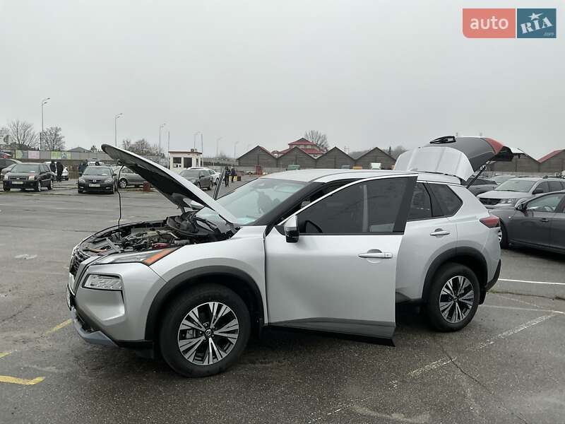 Позашляховик / Кросовер Nissan Rogue 2021 в Вінниці