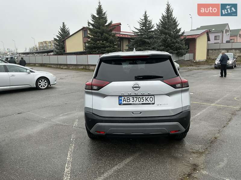 Позашляховик / Кросовер Nissan Rogue 2021 в Вінниці