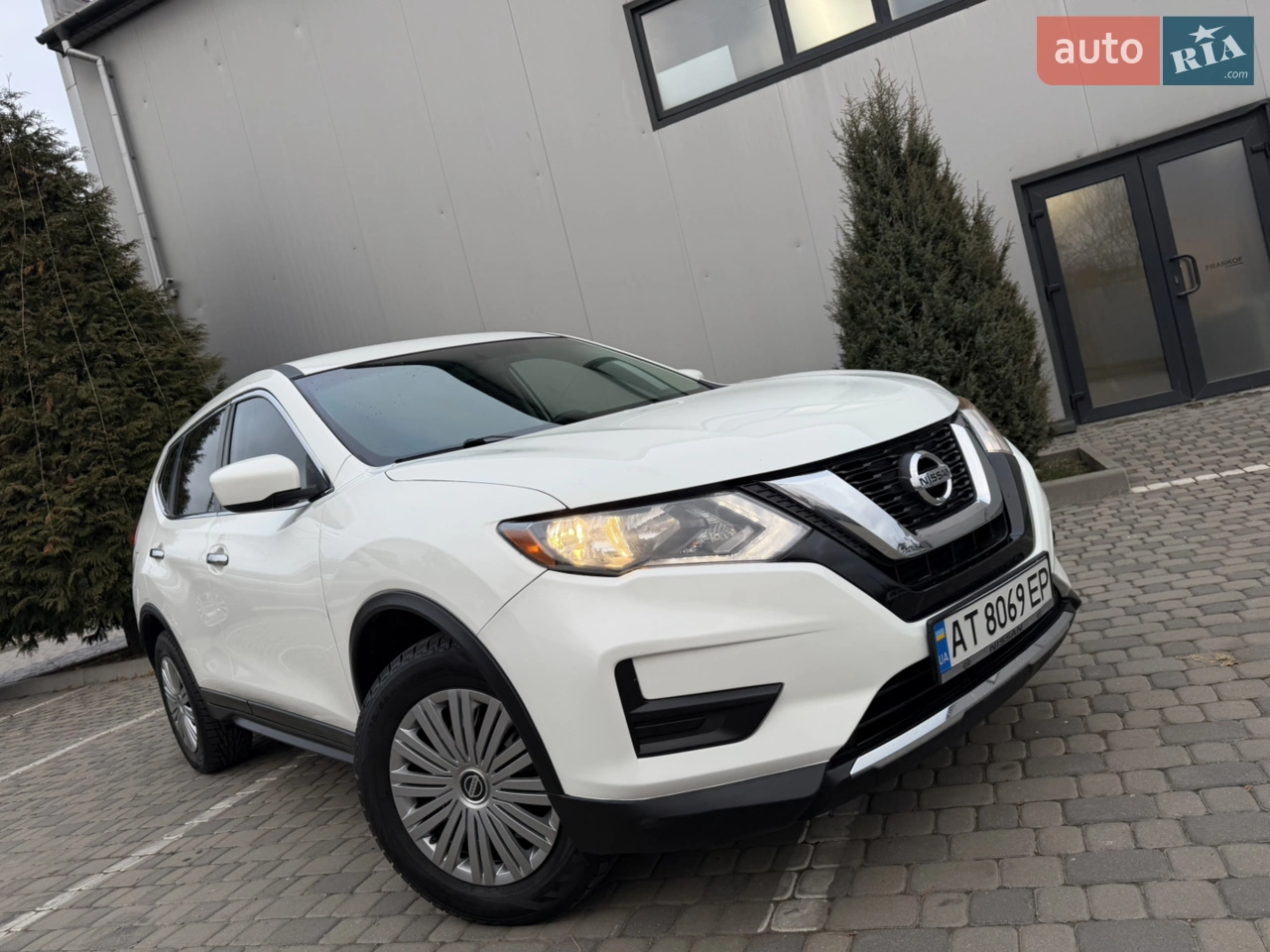 2016 Nissan Rogue - мініатюра 29