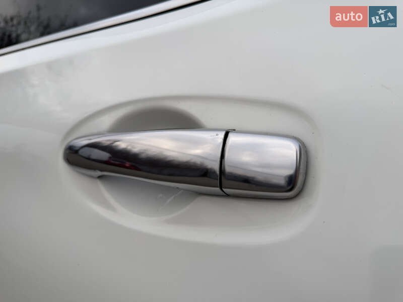 Внедорожник / Кроссовер Nissan Rogue 2018 в Ивано-Франковске