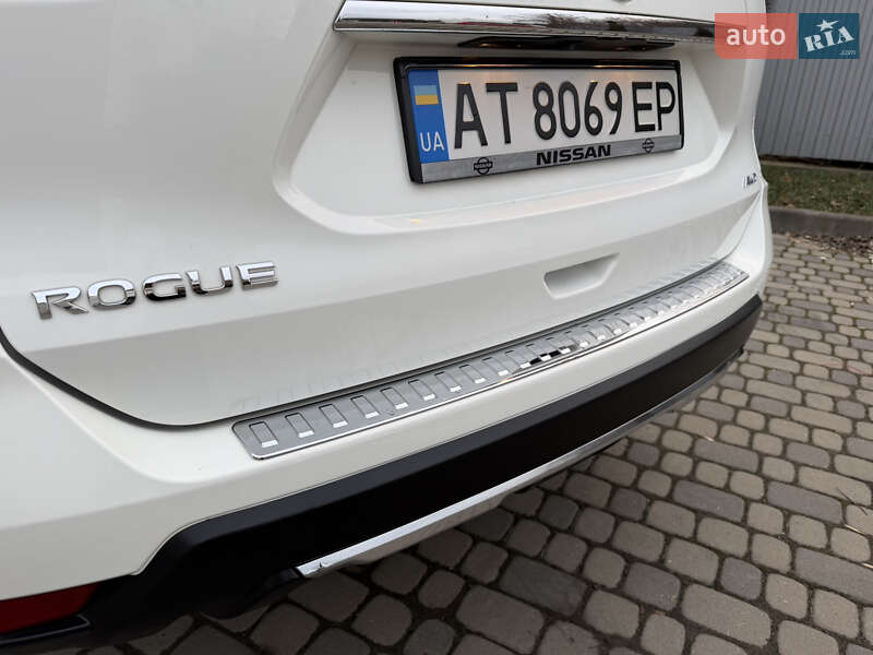 Внедорожник / Кроссовер Nissan Rogue 2018 в Ивано-Франковске