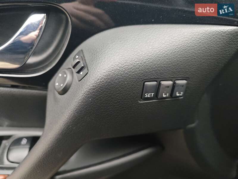 Внедорожник / Кроссовер Nissan Rogue 2018 в Одессе фото 12 Внедорожник / Кроссовер Nissan Rogue 2018 в Одессе