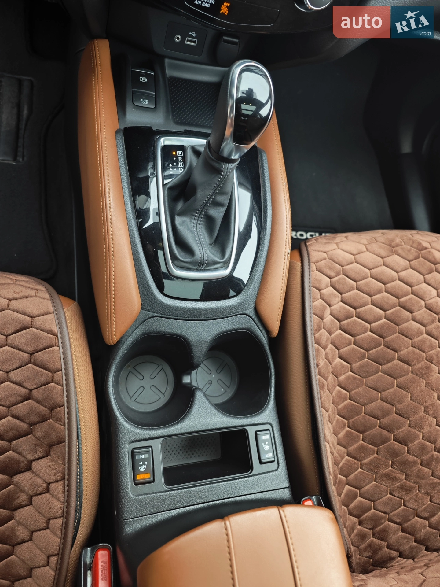 2018 Nissan Rogue - мініатюра 14