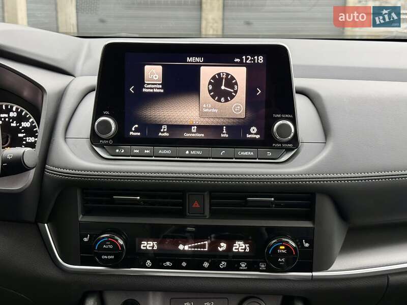 Позашляховик / Кросовер Nissan Rogue 2024 в Тернополі