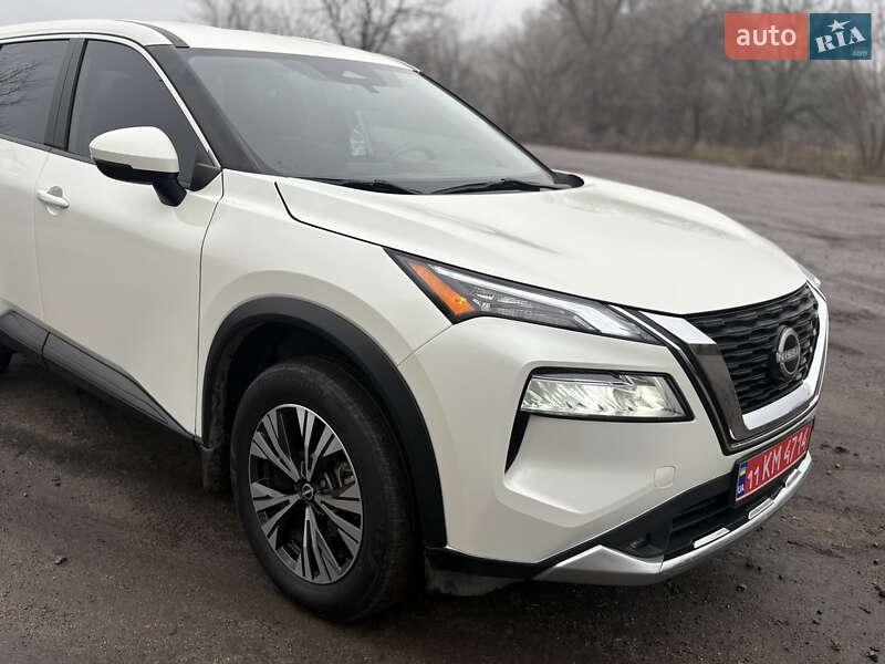 Внедорожник / Кроссовер Nissan Rogue 2022 в Каменском