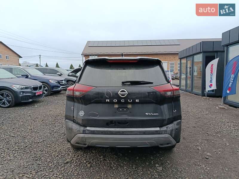 Внедорожник / Кроссовер Nissan Rogue 2021 в Луцке