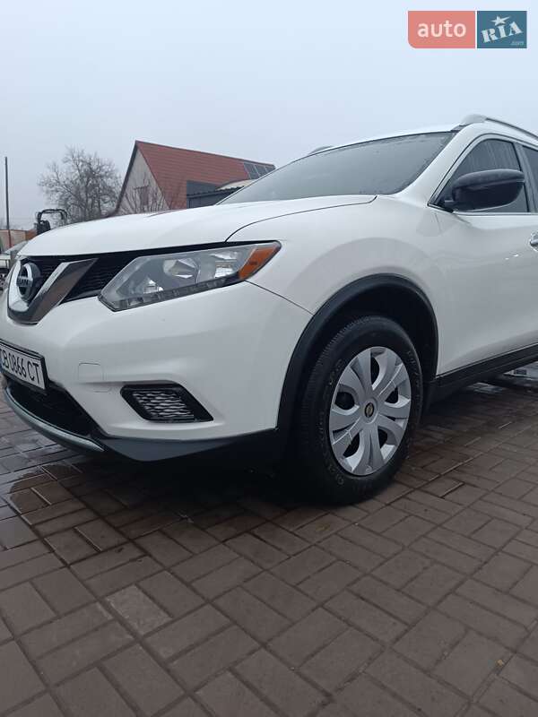 Внедорожник / Кроссовер Nissan Rogue 2016 в Прилуках