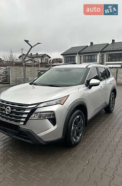 Внедорожник / Кроссовер Nissan Rogue 2025 в Киеве