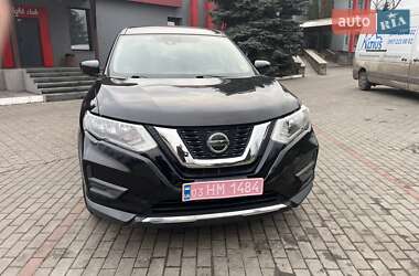 Позашляховик / Кросовер Nissan Rogue 2020 в Павлограді