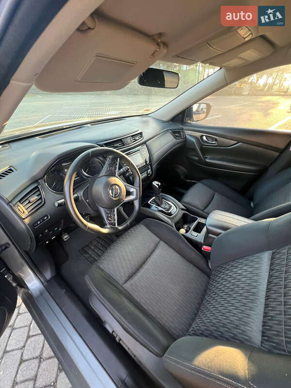 Позашляховик / Кросовер Nissan Rogue 2017 в Ужгороді фото 16 Позашляховик / Кросовер Nissan Rogue 2017 в Ужгороді