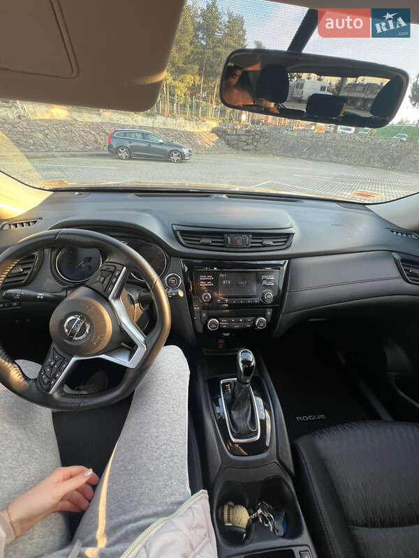 Позашляховик / Кросовер Nissan Rogue 2017 в Ужгороді фото 26 Позашляховик / Кросовер Nissan Rogue 2017 в Ужгороді