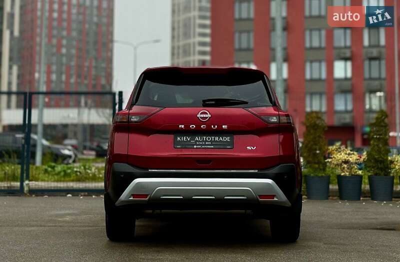 Внедорожник / Кроссовер Nissan Rogue 2022 в Киеве