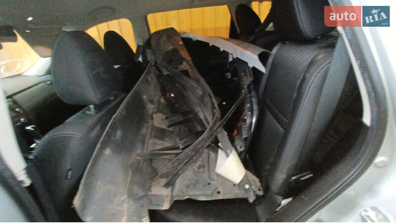 Внедорожник / Кроссовер Nissan Rogue 2019 в Львове