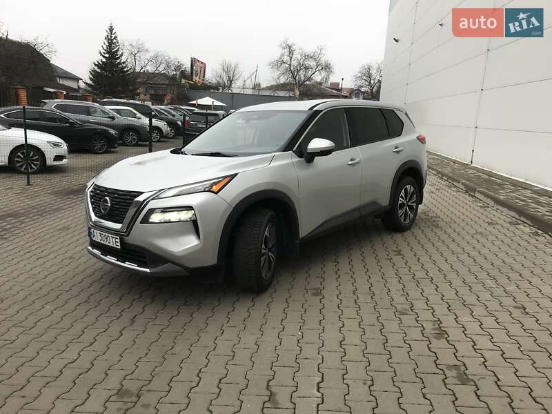 Внедорожник / Кроссовер Nissan Rogue 2020 в Киеве