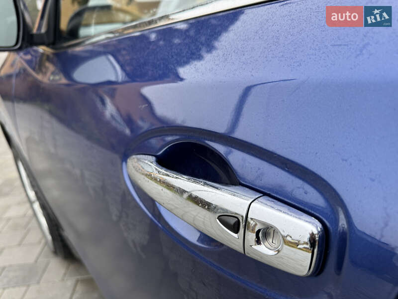 Внедорожник / Кроссовер Nissan Rogue 2018 в Нетешине