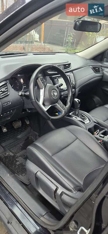 Внедорожник / Кроссовер Nissan Rogue 2018 в Киеве