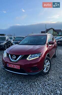 Внедорожник / Кроссовер Nissan Rogue 2014 в Львове
