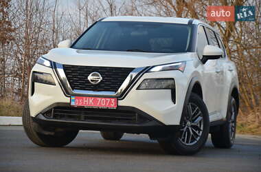 Позашляховик / Кросовер Nissan Rogue 2021 в Дрогобичі